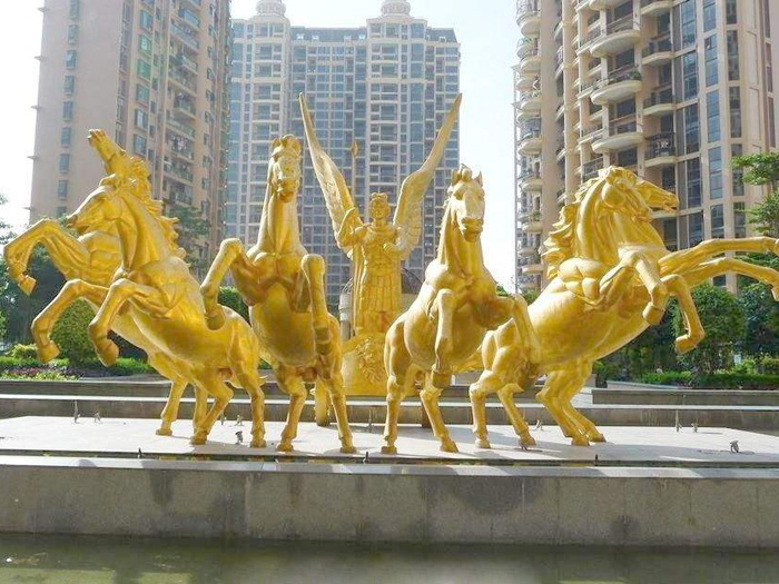 地产雕塑3.jpg